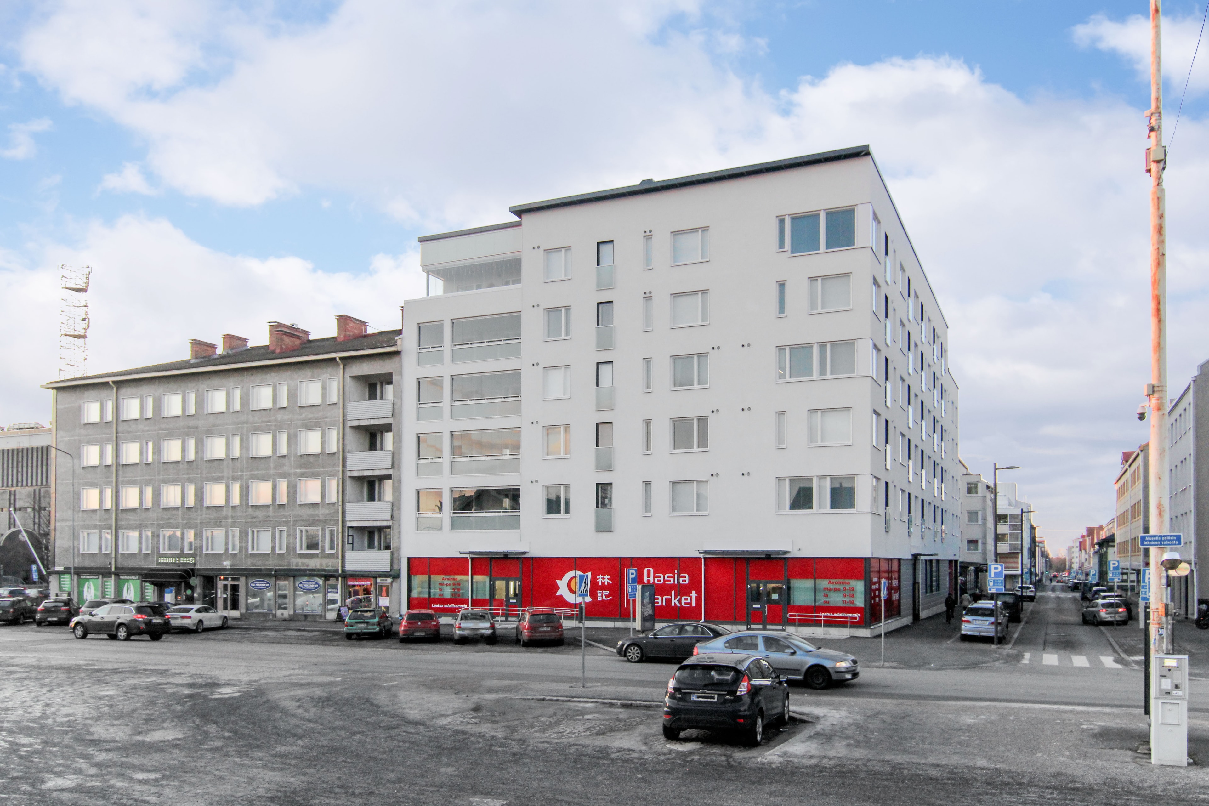 Asemakatu 32, pääkuva