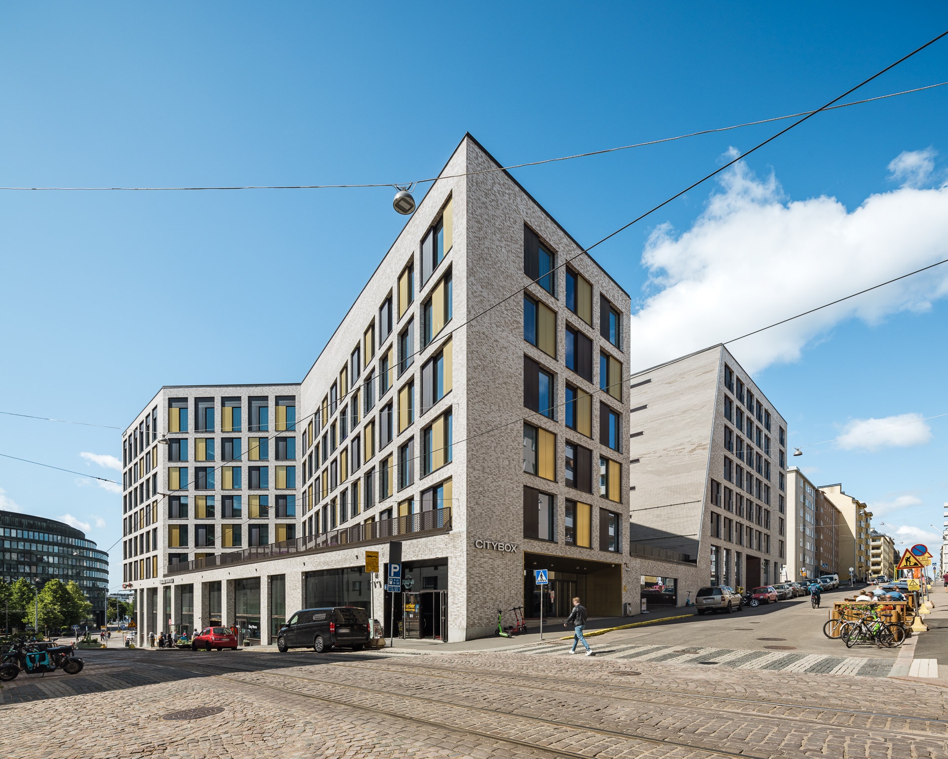 Kolmas linja 8, kuva 2