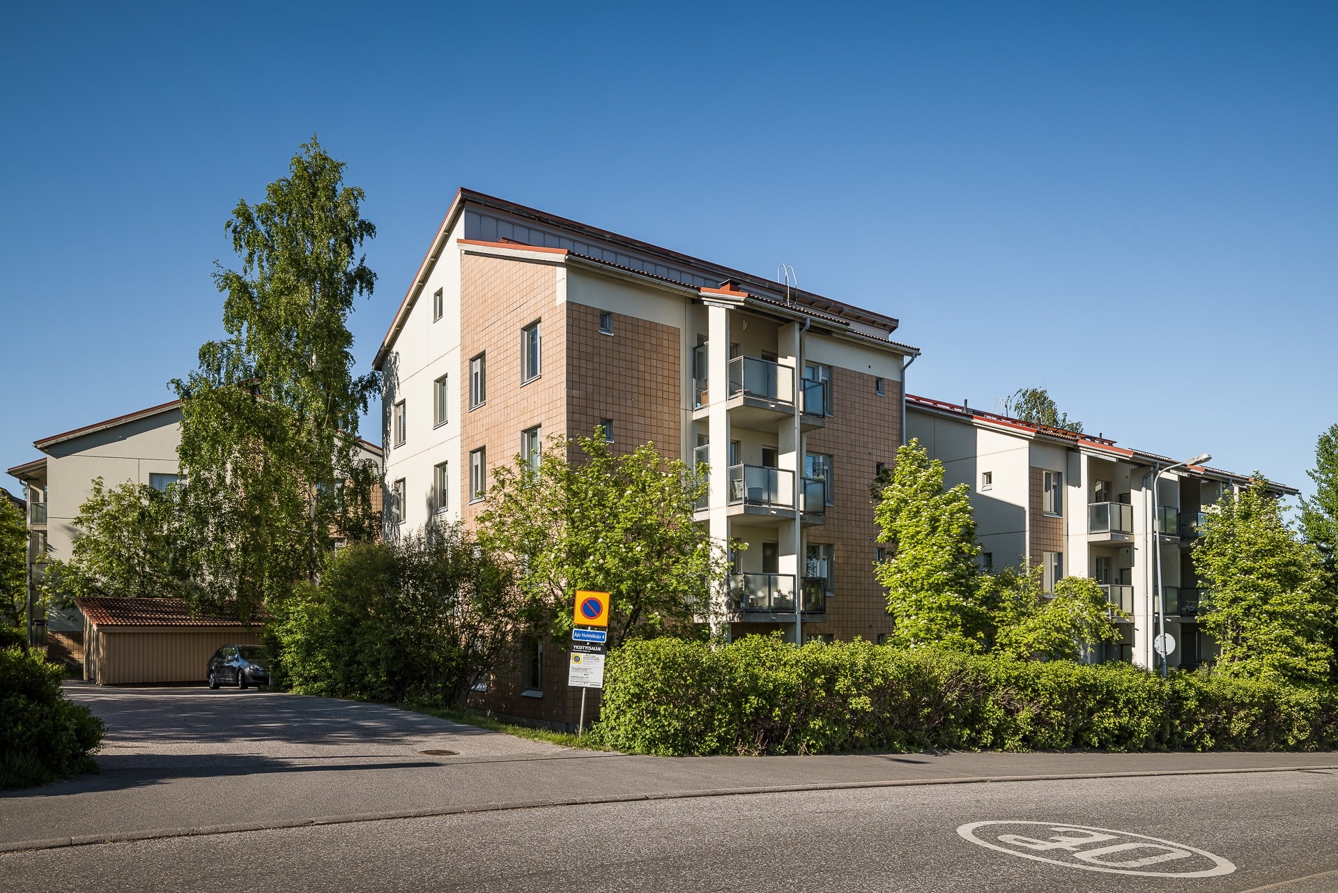 Helmikuja 2, pääkuva