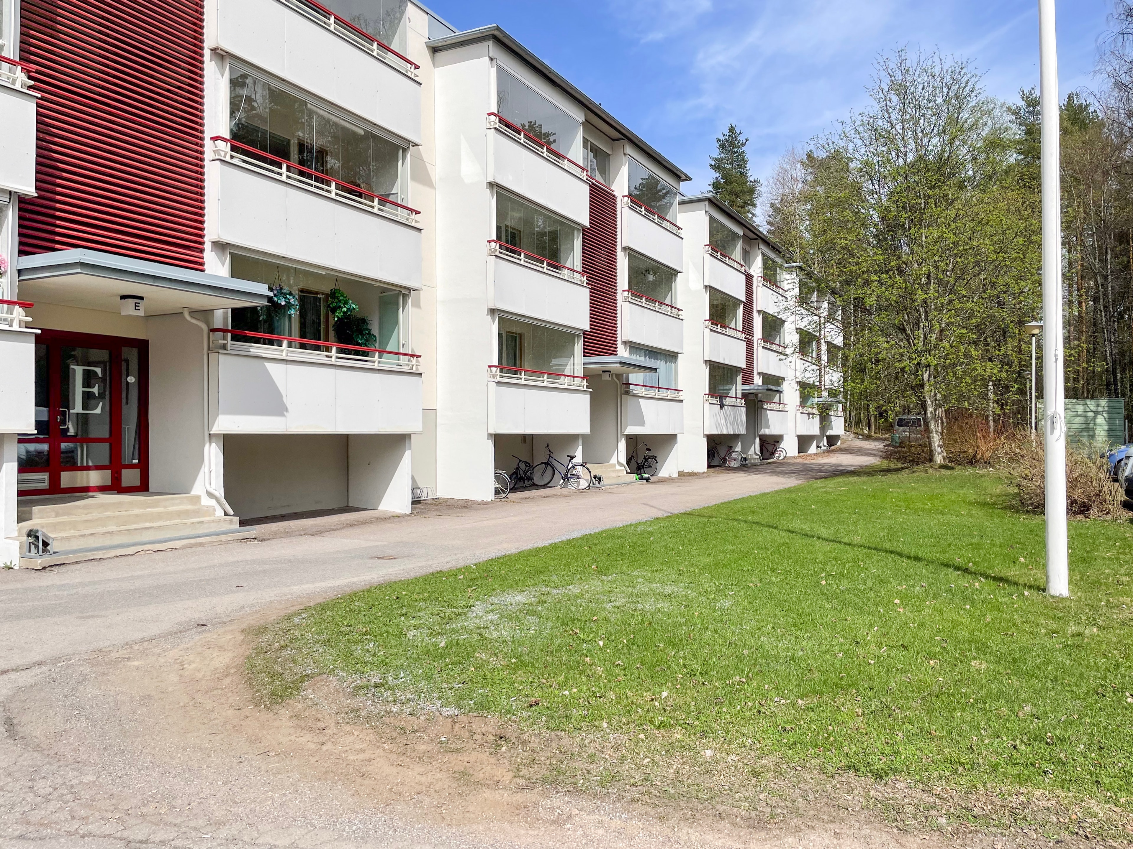 Virontörmänkatu 17, pääkuva