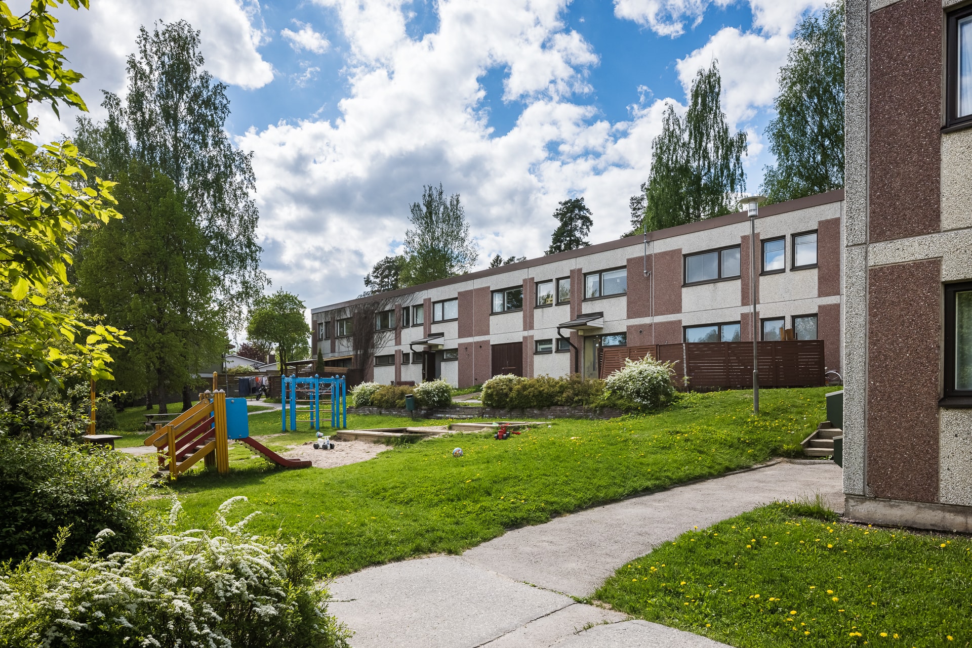 Varistonkuja 2, main image
